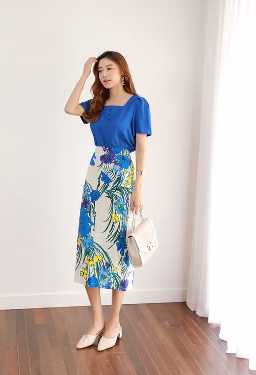 4 mau ao duoc chi em eo banh my coi nhu “vi cuu tinh" - 5