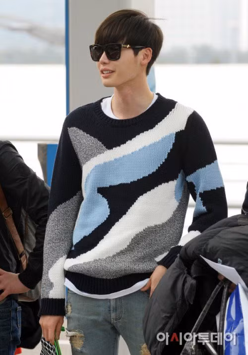 sam cho chong 10 mau ao nay, vo “no may no mat” vi duoc khen kheo chon - 10