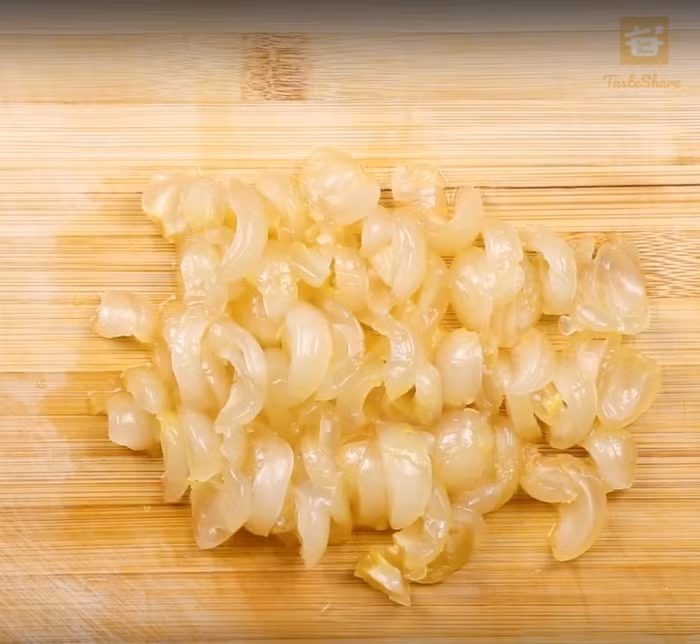 Đã thèm với ly kem nhãn tự làm cực ngon, chẳng ai có thể từ chối