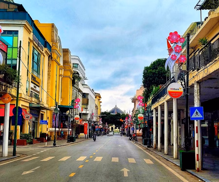 Hà Nội bình yên, đẹp ngỡ ngàng những ngày đầu năm Nhâm Dần ảnh 1