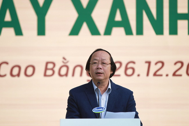 Ông Võ Tuấn Nhân – Thứ trưởng Bộ Tài nguyên & Môi trường phát biểu tại buổi Lễ Ông Võ Tuấn Nhân – Thứ trưởng Bộ Tài nguyên & Môi trường phát biểu tại buổi Lễ