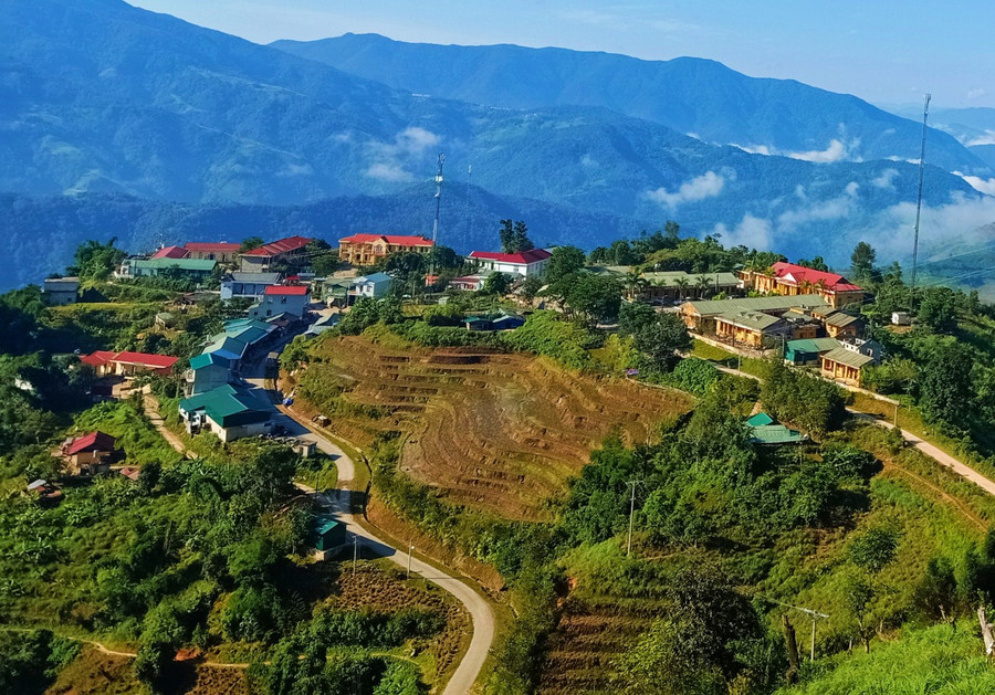 Trung tâm xã Thu Lũm, huyện Mường Tè, tỉnh Lai Châu. Trung tâm xã Thu Lũm, huyện Mường Tè, tỉnh Lai Châu.