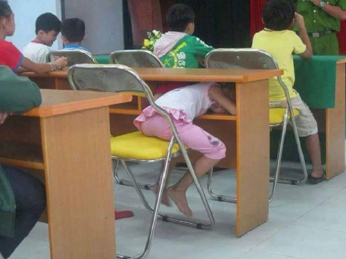 Siêu anh hùng đánh nhau tơi bời chỉ vì một bài toán ảnh 9 Nơi nguy hiểm nhất chính là nơi an toàn nhất.