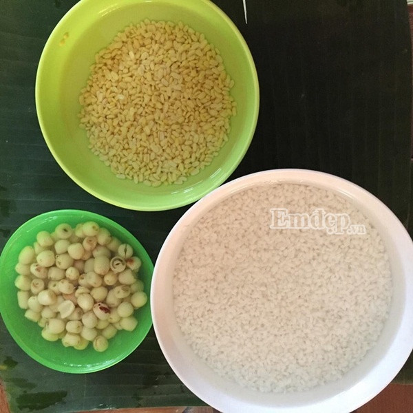 Nấu xôi đỗ xanh sen dừa cho bữa sáng ngày cuối tuần Nau xoi do xanh sen dua cho bua sang ngay cuoi tuan