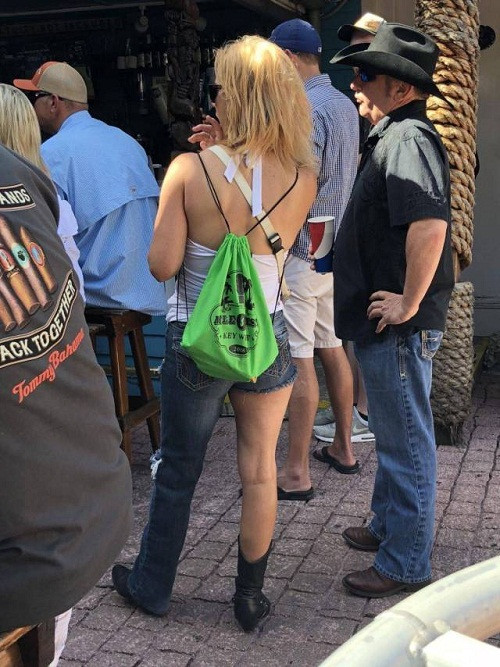 Mốt quần mới của năm 2018.