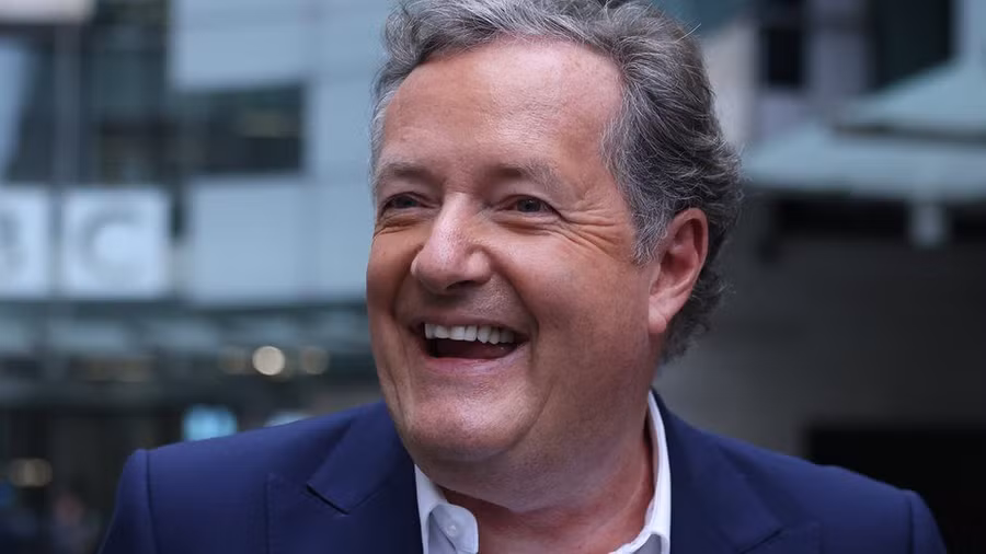 Piers Morgan là người đã thực hiện cuộc phỏng vấn tai tiếng với Ronaldo.