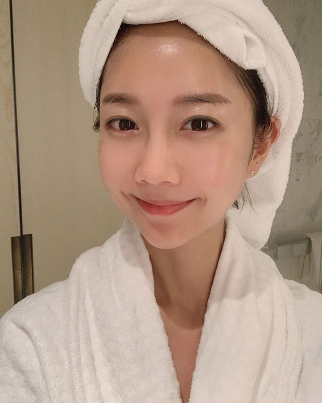 Xin nhấn mạnh: 6 lỗi rửa mặt sau không chỉ khiến da xấu đi mà còn gây lão hóa với tốc độ ánh sáng - Ảnh 2. Xin nhấn mạnh: 6 lỗi rửa mặt sau không chỉ khiến da xấu đi mà còn gây lão hóa với tốc độ ánh sáng - Ảnh 2.