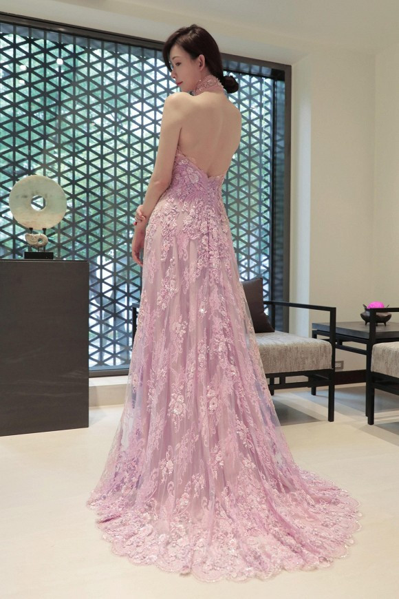 cl11-ngoisao.vn-w950-h1425.jpg 0 lâm chí linh, akira, đám cưới, thiết kế đầm, sao đài loan