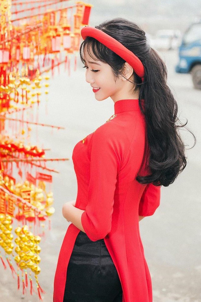 Ná»¯ sinh 2K1 LÃ o Cai ÄÆ°á»£c dÃ¢n máº¡ng gá»i lÃ  hot girl áº£nh tháº» - áº¢nh 12.