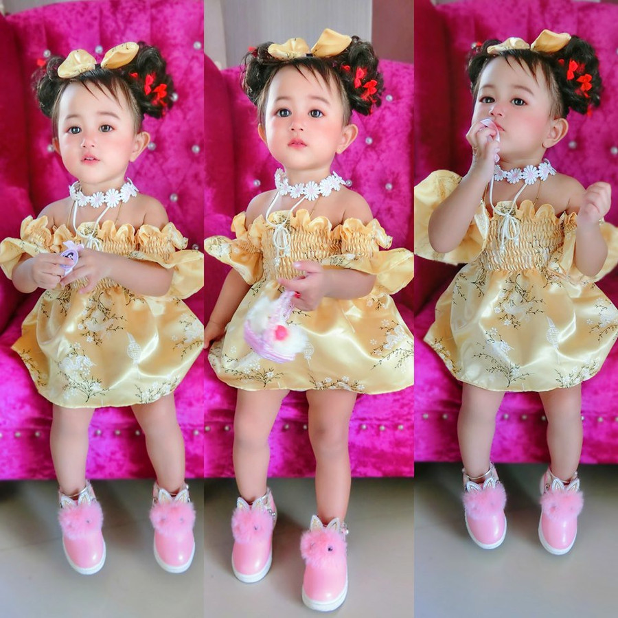 Con gái được khen xinh như búp bê, nhìn sang nhan sắc mẹ mới cực phẩm ảnh 14 con gai duoc khen xinh nhu bup be, nhin sang me moi thay "nga ngua" - 15