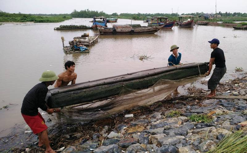 Thanh Hóa: Di dời các hộ dân ở vùng nguy hiểm, phòng tránh cơn bão số 2