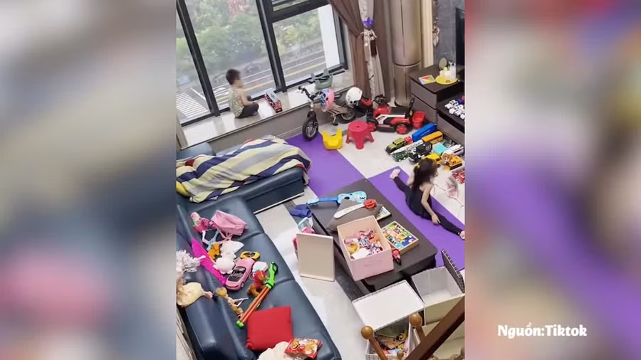 Clip: Pha dọn nhà "thần tốc" cực kỳ chuyên nghiệp khi biết mẹ sắp về 