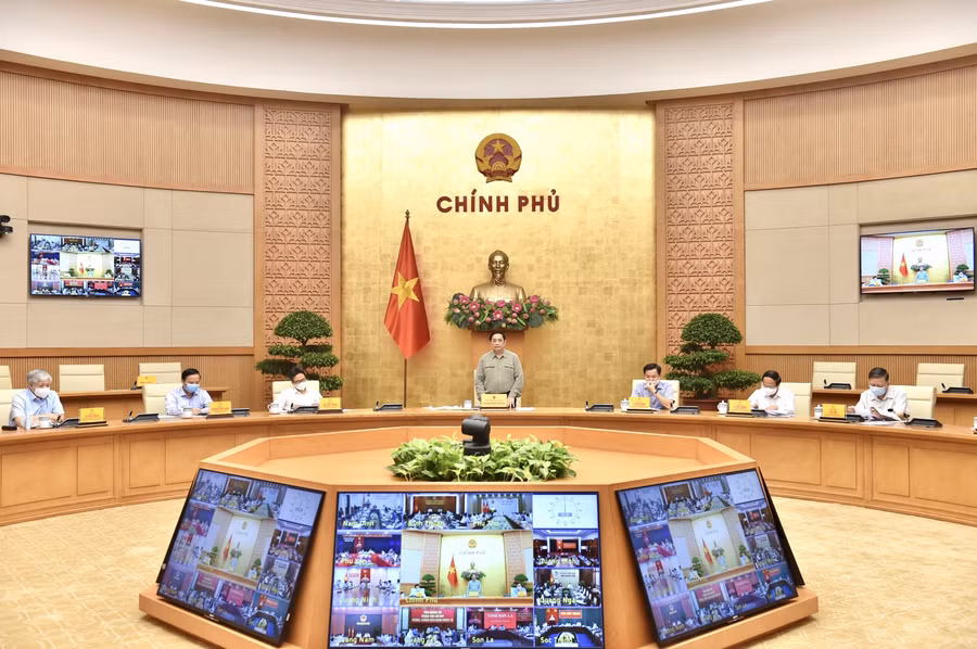 Thủ tướng chủ trì cuộc họp sáng 9/10 của Ban Chỉ đạo quốc gia phòng chống dịch COVID-19
Ảnh: VGP/Nhật Bắc.