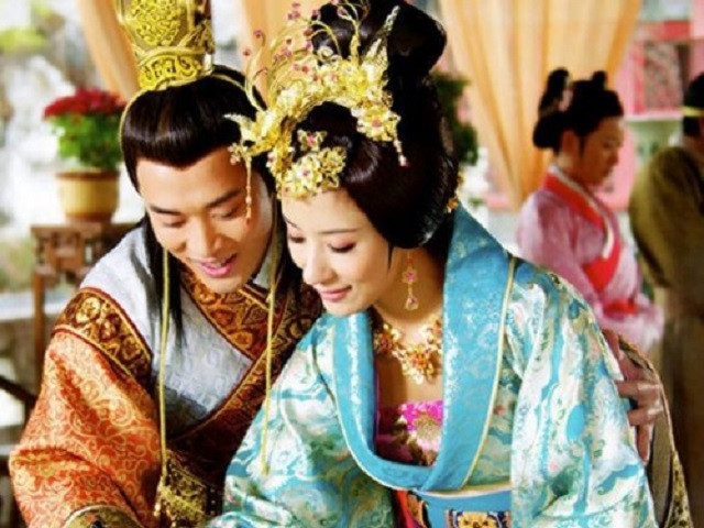 Hoàng đế Trung Hoa chung tình nhất: Cả đời chỉ bên 1 người hình ảnh 4 hoang de trung hoa chung tinh nhat: ca doi chi ben 1 nguoi hinh anh 4