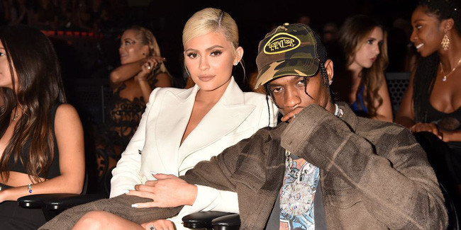 Bất ngờ với tiêu chí chọn bạn trai khác người của nữ tỷ phú trẻ nhất thế giới - Ảnh 1.