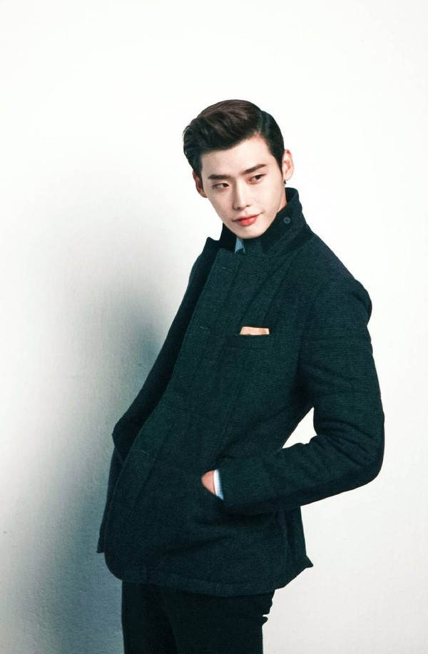 Cùng ngắm những bức ảnh tuyệt đẹp của Lee Jong Suk trước ngày nhập ngũ ảnh 12 Cùng ngắm những bức ảnh tuyệt đẹp của Lee Jong Suk trước ngày nhập ngũ