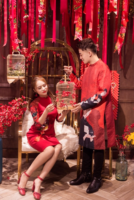 Ngọc Anh sinh năm 1995 và tốt nghiệp Đại học Sân khấu Điện ảnh. Ngọc Anh sinh năm 1995 và tốt nghiệp Đại học Sân khấu Điện ảnh.