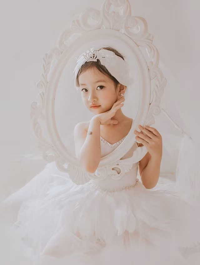 Cô bé 6 tuổi sao y bản chính ca sĩ Bảo Anh khiến dân mạng thích thú - 9