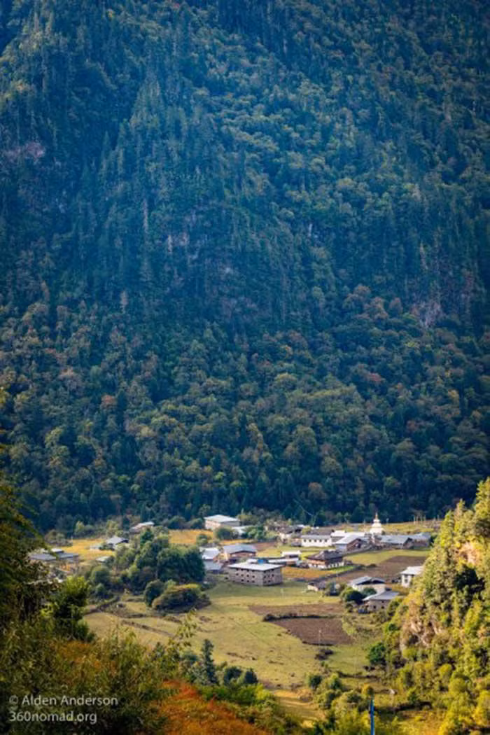 Tục lệ kỳ lạ tại ngôi làng “một vợ hai chồng“ ảnh 5 tuc le ky la tai ngoi lang "mot vo hai chong" - 5