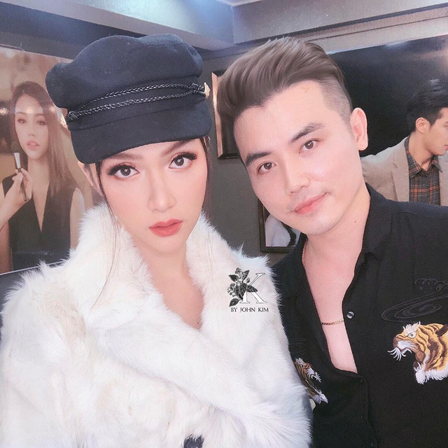 Người đàn ông “âm thầm” đứng sau sự toả sáng của Á hậu Phương Nga - Ảnh 4. Người đàn ông “âm thầm” đứng sau sự toả sáng của Á hậu Phương Nga - Ảnh 4.