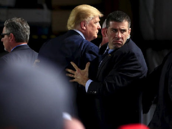 3 "bí mật" gây sốc về Biệt đội đặc vụ bảo vệ Tổng thống Donald Trump hình ảnh 3 3 "bi mat" gay soc ve biet doi dac vu bao ve tong thong donald trump hinh anh 3