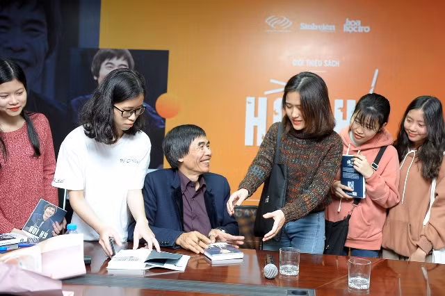 Hồi ký của Tiến sĩ Lê Thẩm Dương ra mắt đúng ngày 8/3