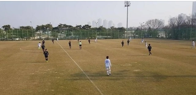 Công Phượng lập hat-trick cho Incheon United