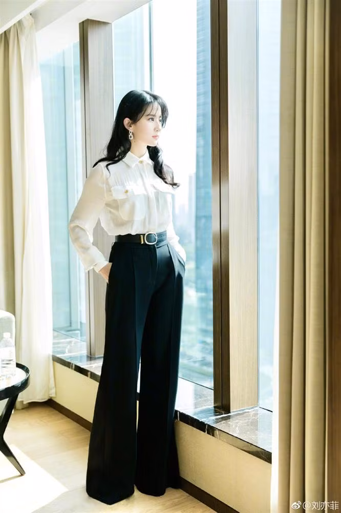 Bị mỉa mai hết thời, thần tiên tỷ tỷ Lưu Diệc Phi tái xuất với nhan sắc hoàn hảo miễn chê-5