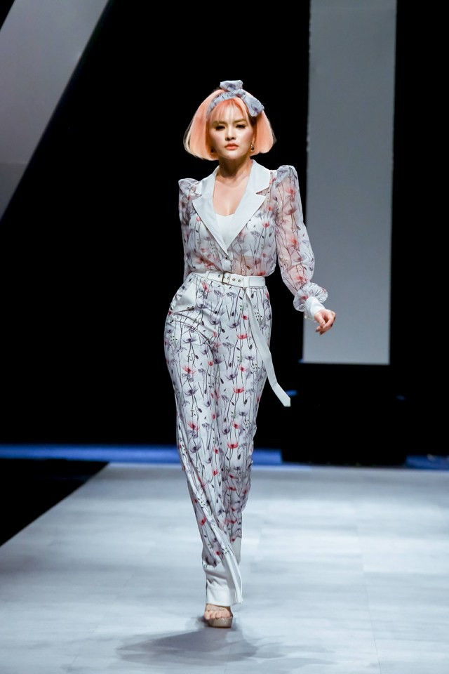 Vén màn cuộc sống của dàn nghệ sĩ Vbiz bỗng dưng mất tích khi đang ở thời kỳ đỉnh cao - Ảnh 16. Vén màn cuộc sống của dàn nghệ sĩ Vbiz bỗng dưng mất tích khi đang ở thời kỳ đỉnh cao - Ảnh 16.