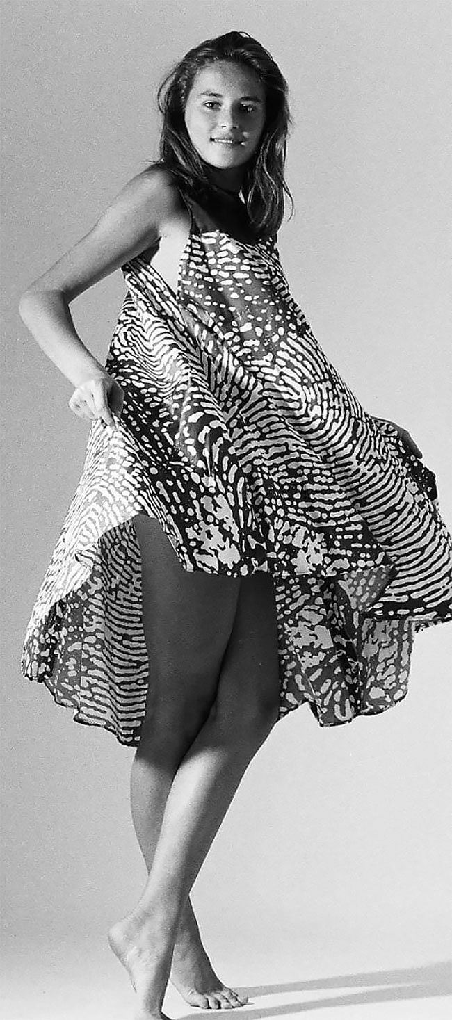 Loạt ảnh tuổi 16 trăng tròn mơn mởn của Đệ nhất phu nhân Mỹ Melania Trump - ảnh 1