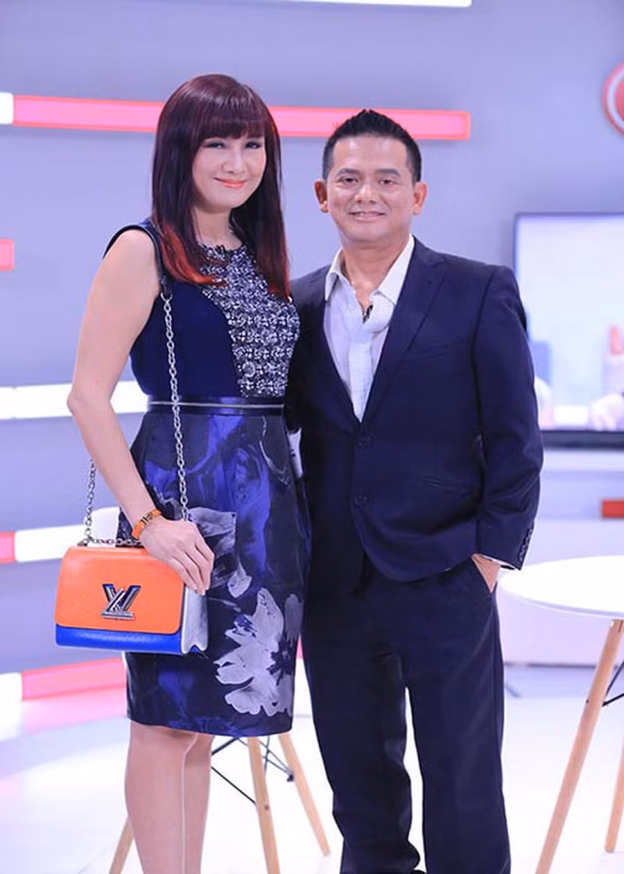 “nu hoang anh lich” mot thoi hien mai tiet lo thong tin bat ngo ve chong, con trai 14 tuoi - 2