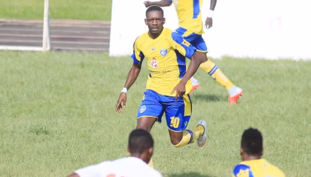 Tiền đạo người Gabon qua đời sau một pha tranh chấp bóng