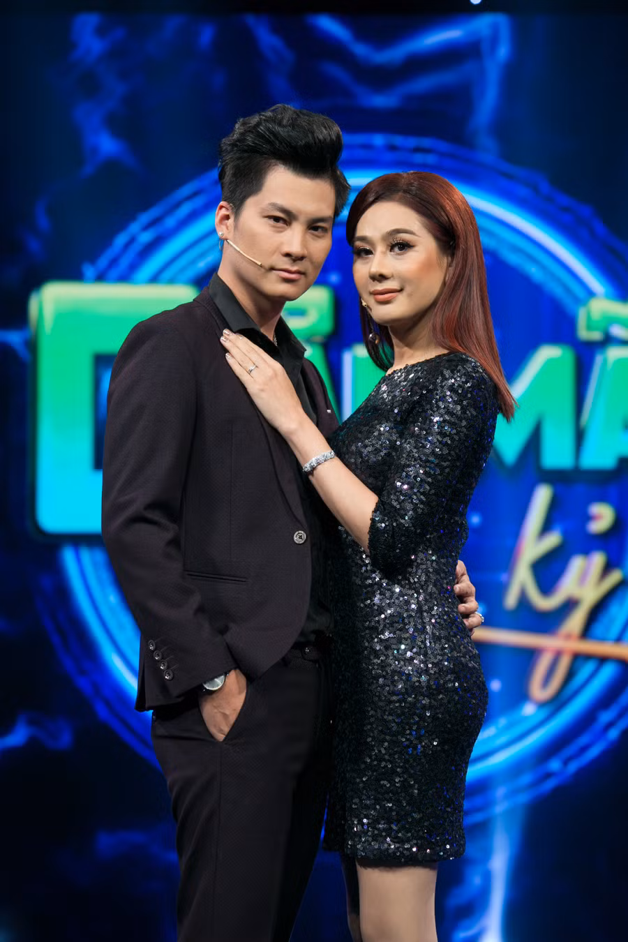 Chồng Lâm Khánh Chi tiết lộ “rùng mình” ngay lần đầu tiên gặp vợ - Ảnh 1.