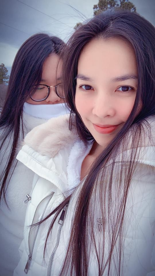 17 năm làm mẹ đơn thân trong điều tiếng, Hiền Thục làm công chúng rơi nước mắt với bức thư gửi con - Ảnh 1. 17 năm làm mẹ đơn thân trong điều tiếng, Hiền Thục làm công chúng rơi nước mắt với bức thư gửi con - Ảnh 1.