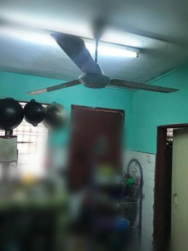 Được anh họ tung hứng lên trời, bé gái 2 tuổi thiệt mạng ảnh 2 duoc anh ho tung hung len troi, be gai 2 tuoi gap hoa boi thu khong ngo nay - 2