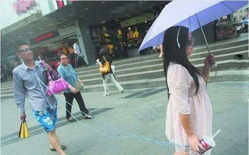 Khi người đẹp dẫn chồng đi chơi.