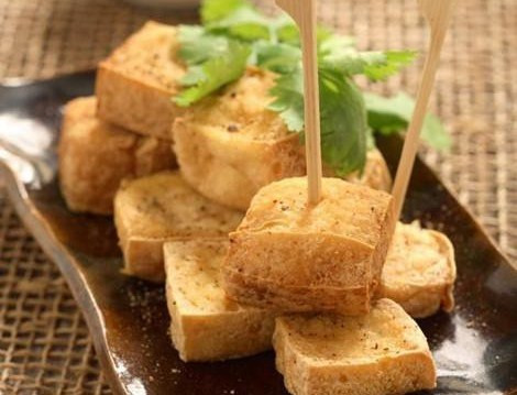 Bí quyết rán đậu giòn ngon bất ngờ!