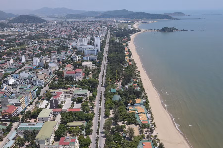 Bãi biển Cửa Lò, một trong những bãi biển đẹp nhất miền Trung.