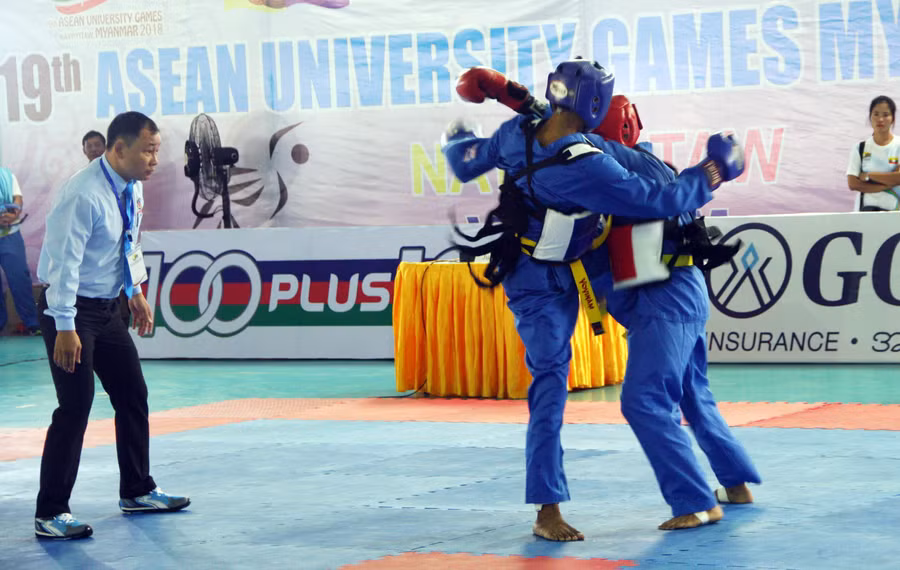 Nội dung thi đấu đòn chân tấn công.