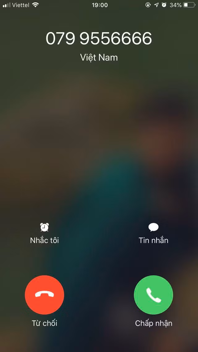 Đại gia dỏm thích oai, thuê sim ngũ 9 tiền tỷ đi làm màu?-3