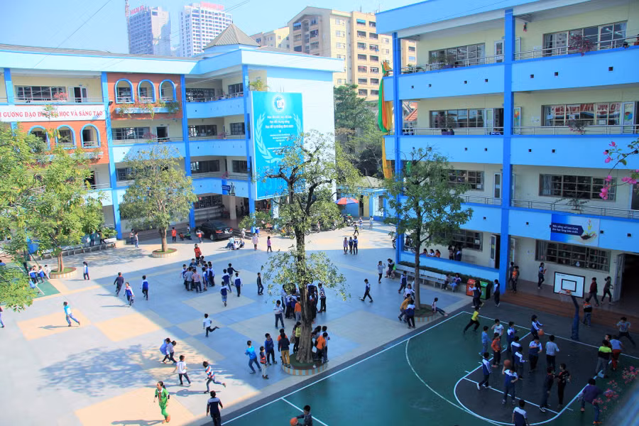 Trường NCL giải bài toán quá tải cho trường công. Ảnh: Thiên Thanh