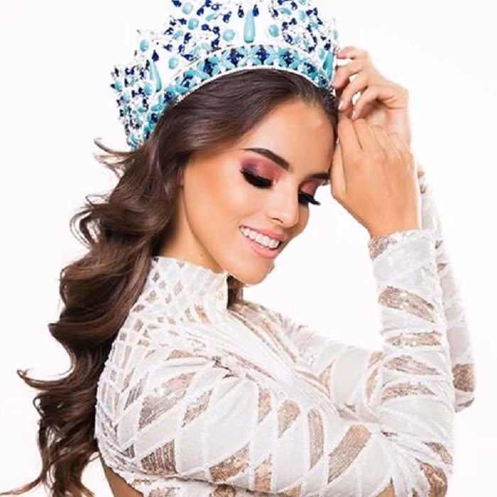 Khong chi xinh dep, tan Hoa hau The gioi 2018 con co thanh tich hoc tap dang nguong mo hinh anh 8