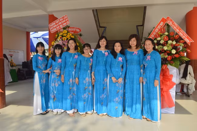 Trường THPT Mạc Đĩnh Chi (TPHCM) kỷ niệm 60 năm thành lập