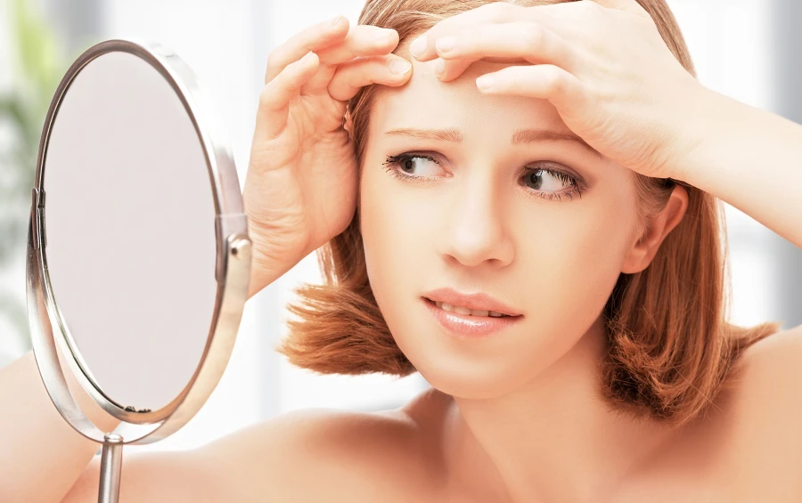 Nhìn 8 vị trí mọc mụn trứng cá để biết bạn đang có vấn đề gì về sức khỏe
