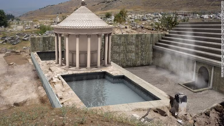 Giải mã "cổng địa ngục" tại thành phố cổ Thổ Nhĩ Kỳ ảnh 1