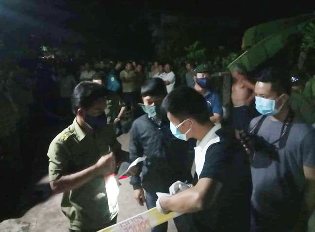 Bình Dương: Nghi án giết người, bỏ xác vào thùng nhựa đổ bê tông phi tang Bình Dương: Nghi án giết người, bỏ xác vào thùng nhựa đổ bê tông phi tang