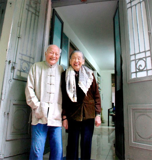 Nhà văn Tô Hoài và vợ - bà Nguyễn Thị Cúc.