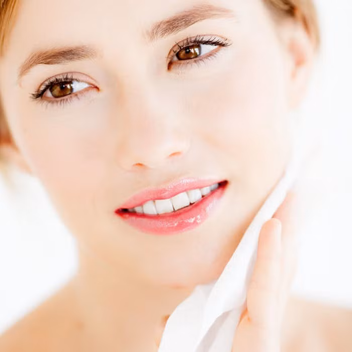 6 cách đơn giản để có làn da mịn màng, se khít lỗ chân lông ảnh 2