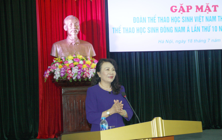 Thứ trưởng Nguyễn Thị Nghĩa phát biểu tại buổi gặp mặt Thứ trưởng Nguyễn Thị Nghĩa phát biểu tại buổi gặp mặt