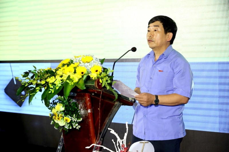 Ông Nguyễn Văn Tuyết - Phó Chủ nhiệm Ủy ban Giáo dục, văn hóa thanh thiếu niên và nhi đồng Quốc hội phát biểu ủng hộ, động viên và chúc Dự án thành công tốt đẹp.